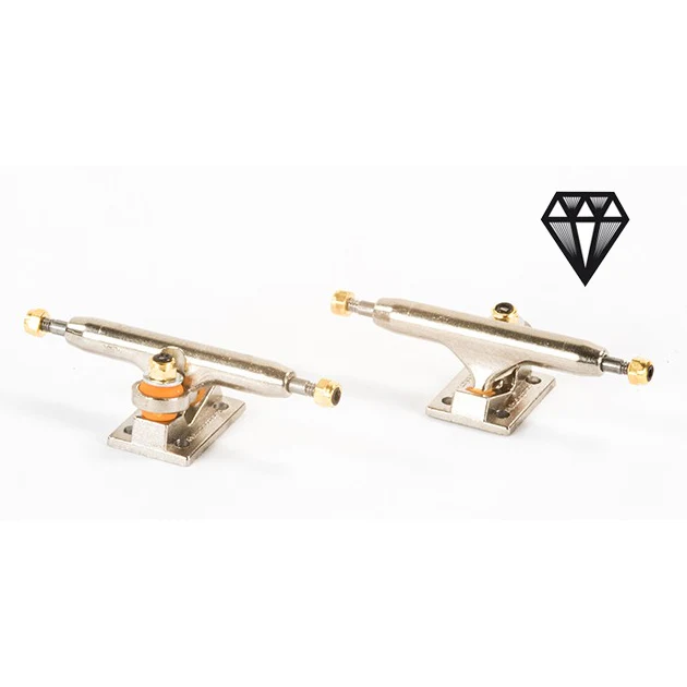 Blackriver Trucks 2.0 - Silver/Silver 32mm - Image 3