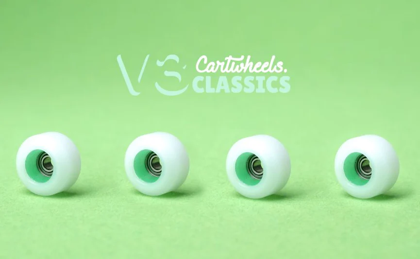 Cartwheels - V3 Classics White/White - Image 3