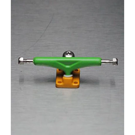 Ytrucks - Flaked X4 32mm - Image 2